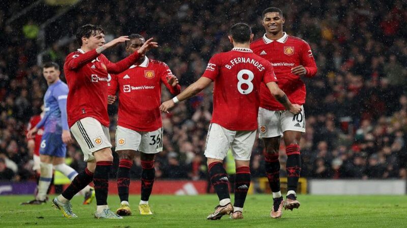 Cách phân tích trận đấu cho người mới qua bảng xếp hạng